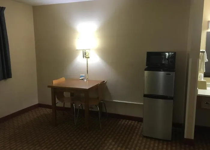 Motel Super 8 By Wyndham Mount Vernon, Il Mount Vernon
