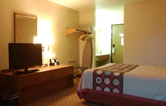 Motel Super 8 By Wyndham Mount Vernon, Il Mount Vernon